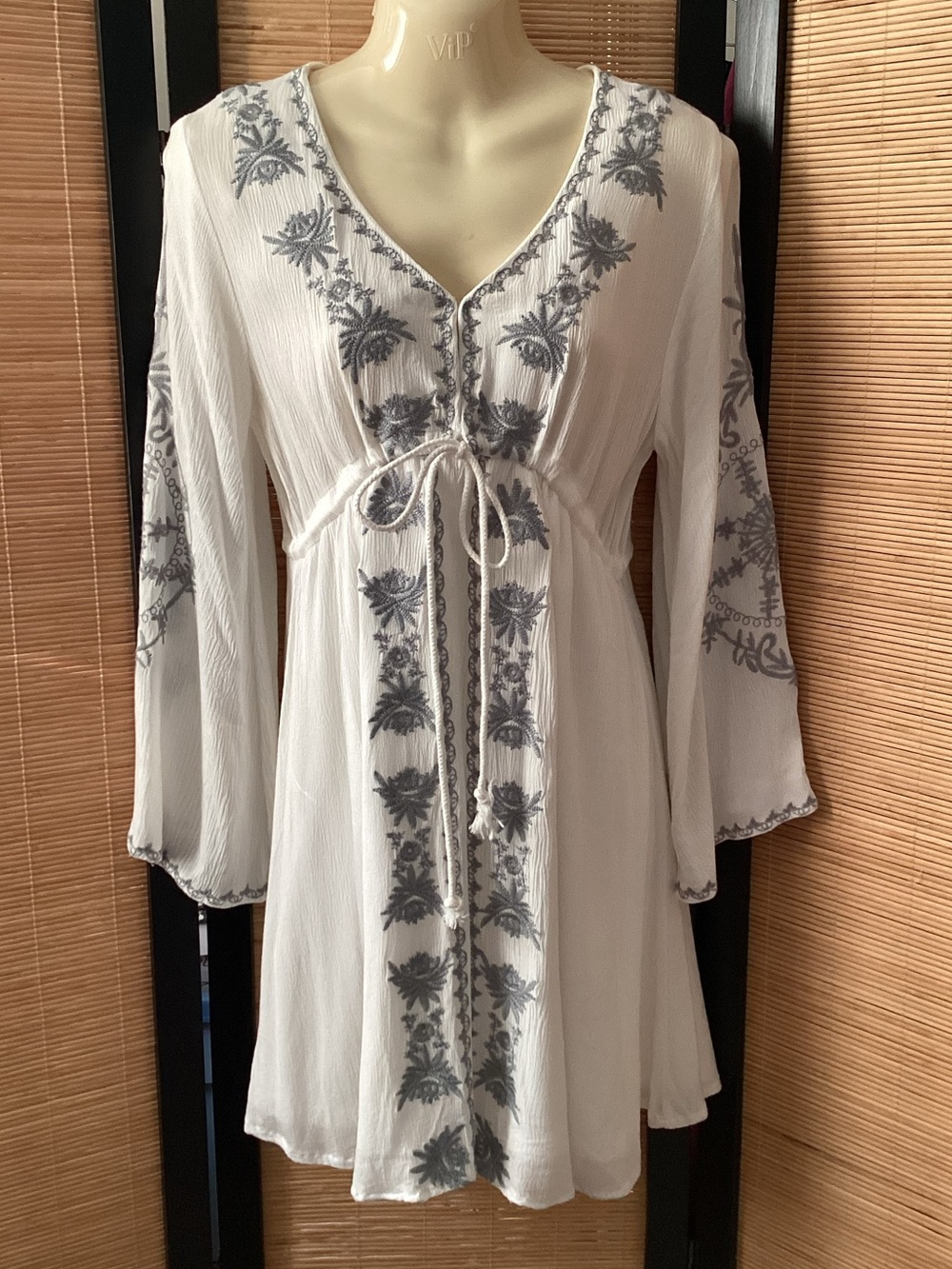 EARTHBOUND Boho dress S white gauzy embroidered bell sleeves festival